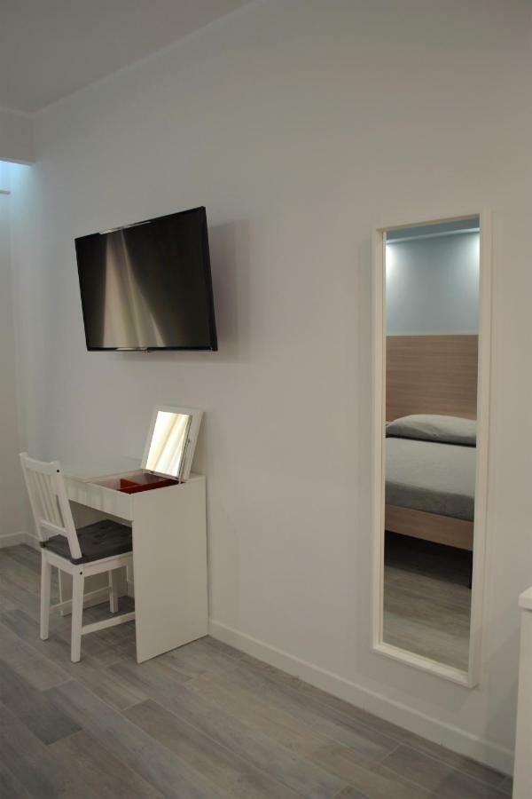 Nazionale Suite Neapel Exterior foto
