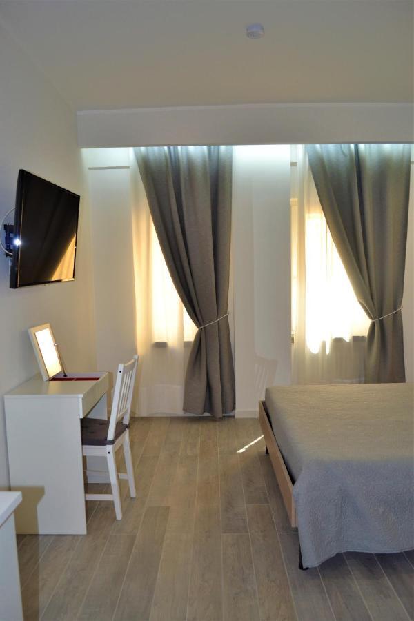Nazionale Suite Neapel Exterior foto